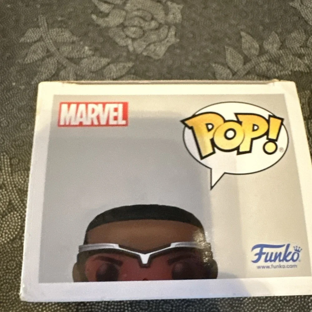 Funko Pop Marvel Comics Target Exclusive Captain America Vinyl Figure #1337